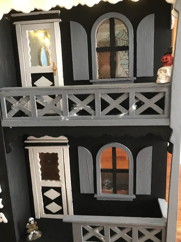 How to Make a DIY Haunted Dollhouse - Splendry