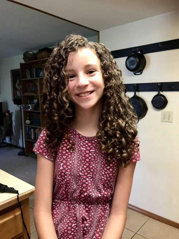 How to Style Your Daughter's Curly Hair